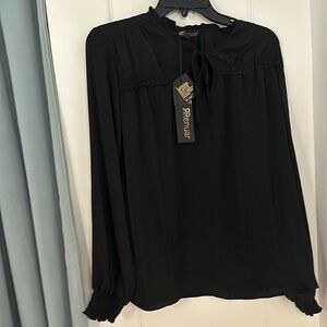 Renuar black top